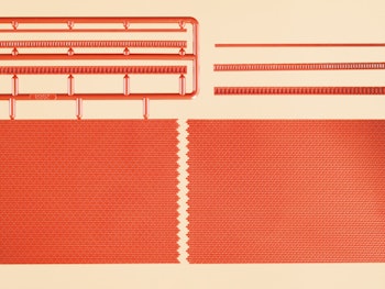 Auhagen 41205 Set muri in mattoni con rifiniture, 2 pz.