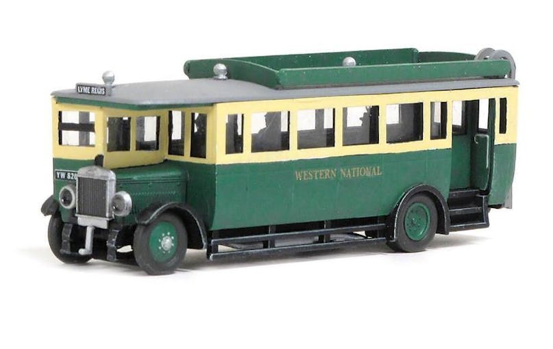 Peco 5133 Model Scene - Autobus 1927 Maudslay ML3