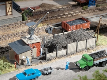 Auhagen 13293 Deposito di carbone con gru, scala TT