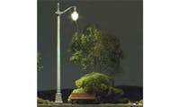 Woodland Scenics JP5631 Arched Cast Iron Street Lights - Set 3 lampioni stradali in ghisa