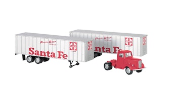 Bachmann 42232 Santa Fe - Red Truck Cab & 2 Piggyback Trailers (HO Scale)