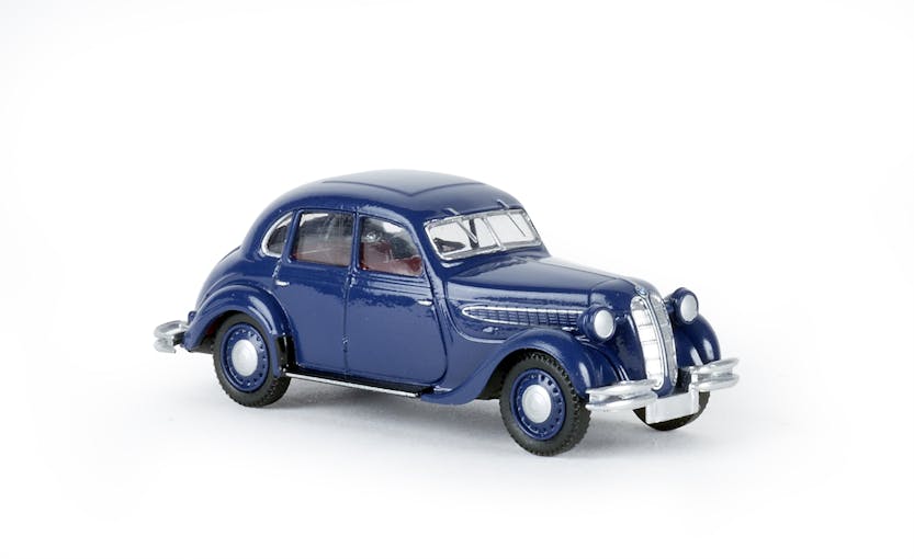 Brekina 24552 BMW 326 blu,  prodotta dal 1936 al 1941