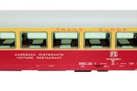 Acme 55188 Set cinque carrozze TEE 84/85 Mediolanum, confezione speciale con libretto monografico. Ep.IV
