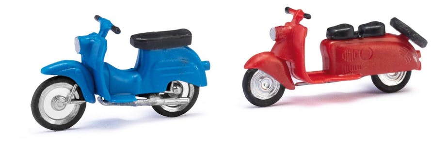 Busch 210008902 Coppia di scooter Berliner Roller blu e rosso
