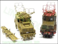 Lineamodel 18E55030 Kit di montaggio Locomotiva Trifase FS E550 030 in Livrea Castano e isabella