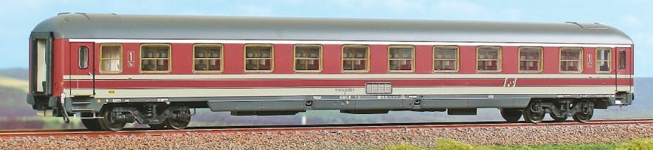 Acme 50771 FS carrozza UIC-X 1975 di 1 cl. in livrea beige/rosso fegato ep.V