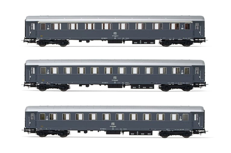 Rivarossi HR4325 FS set 3 carrozze livrea grigio ardesia, una di 1cl. tipo 1946 Az13010, e due di 2cl. tipo 1946 Bz33010, ep. IV
