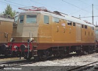 Rivarossi HR2873 FS locomotiva elettrica E 424 110 livrea castano/isabella, ep.IV