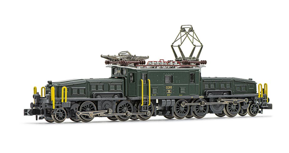 Arnold HN2432 SBB, locomotiva elettrica Ce 6/8 II 13265 ''Coccodrillo'', livrea verde, ep.III-IV - Scala N 1/160