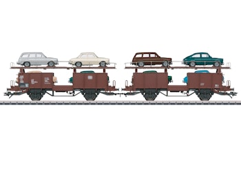 Marklin 46139 DB carro per trasporto auto tipo Laaes, caricato con 8 diversi modelli di VW Tipo 3 1500 e 1600 di Brekina, ep.IV