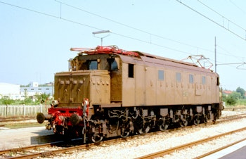 Piko 99002D FS locomotiva Elettrica E.428 FS di Prima Serie con Prese d'Aria Alte (Esclusiva eMMemodels), ep.III-IV - DCC