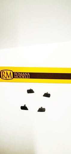 RM Romana Modelli 90041 Respingenti trapezoidali per vetture tipo ACME, 4 pz. - Scala H0