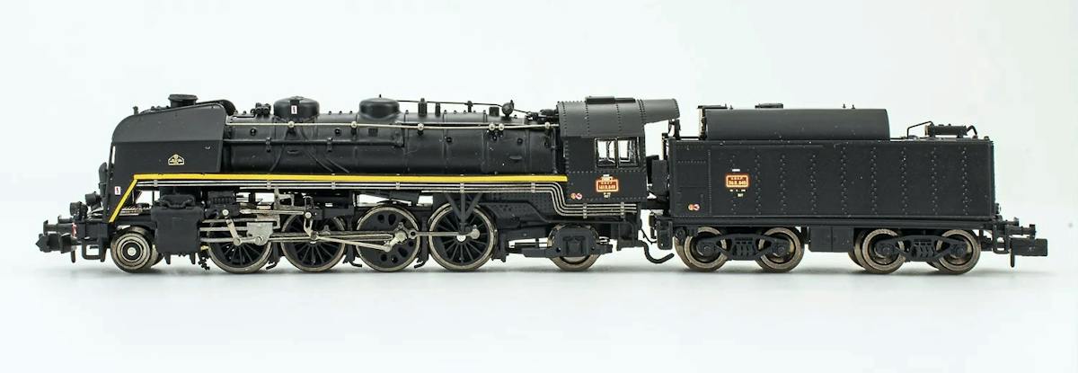 Arnold HN2484S SNCF, locomotiva a vapore 141 R 840, ruote Boxpok su un ...