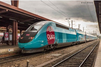 Jouef HJ2413 SNCF, set da 4 unità, TGV Duplex OuiGo, composta da locomotiva motorizzata, locomotiva senza motore e 2 carrozze, ep. VI