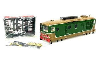 Roco 125729/62873 Cassa per locomotiva diesel D.343 2029 art. 62872 completa di mancorrenti, respingenti, etc.
