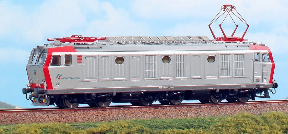 Acme 69606 FS Locomotiva elettrica E.652.173 Mercitalia Rail, livrea grigio/argento e rosso, ep.VI -DCC Sound