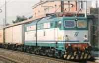 Acme 60123 FS Locomotiva elettrica E.645.335, livrea XMPR, con fanaleria modificata, logo ''Cargo'' e portelli laterali alti, assegnata all’O.M.R. Marcianise, ep.V-VI
