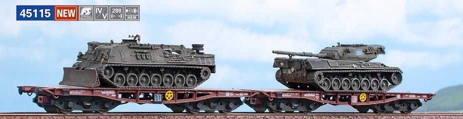 Acme 45115 FS Set di due carri Tipo Rlmmp-t di cui uno caricato con Bergenpanzer e l’altro con due M113, ep.IV-V