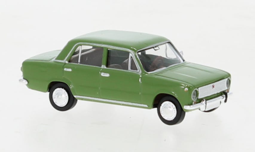 Brekina 22418 Fiat 124, verde brillante, 1966