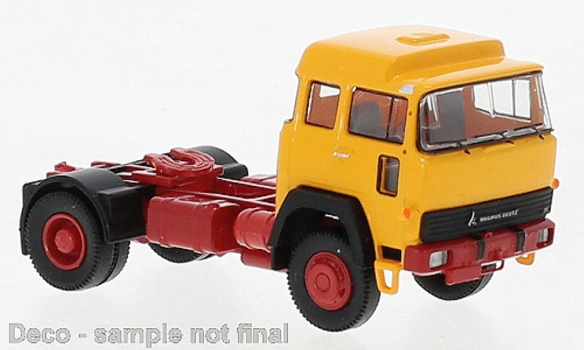 Brekina 83279 Magirus 310 D 16 SZM trattore stradale, giallo/rosso, 1974