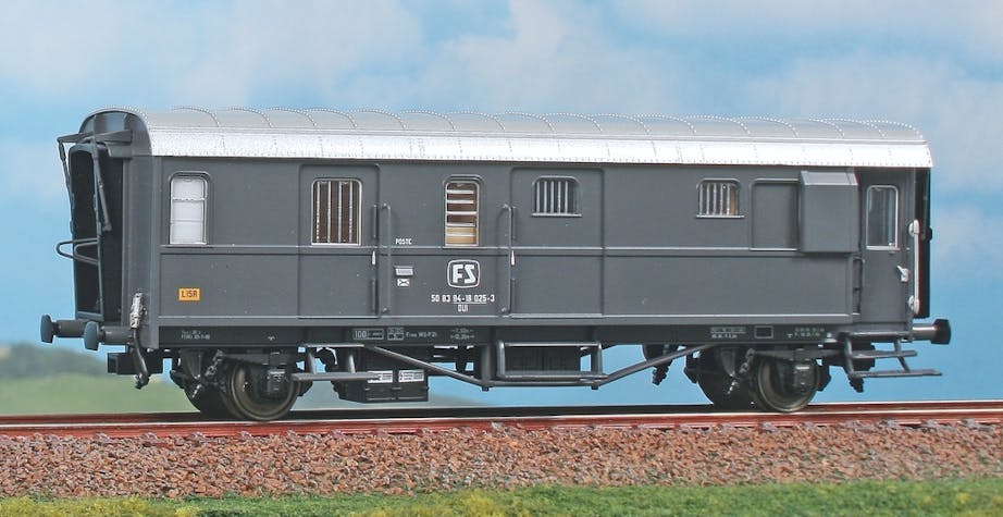 Acme 51182 FS bagagliaio-posta Tipo 1952R, nell’ultima livrea grigio ardesia, ep. IV-V.