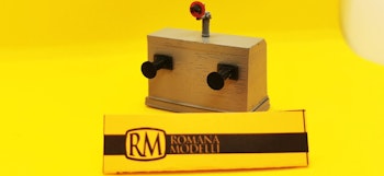 RM Romana Modelli 50130 Paraurti in Cemento con Respingenti + Segnale Arresto