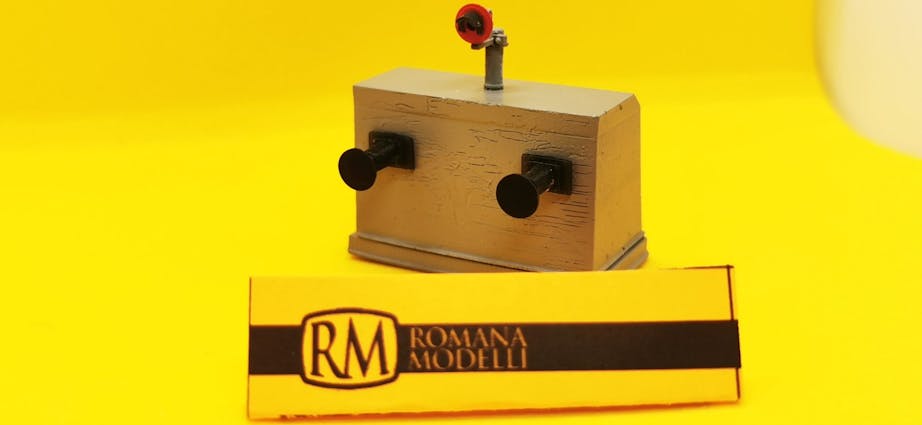 RM Romana Modelli 50130 Paraurti in Cemento con Respingenti + Segnale Arresto