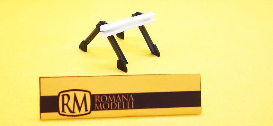 RM Romana Modelli 50144 Paraurti di Rotaie FS