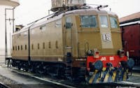 Rivarossi HR2934 FS, locomotiva elettrica E.645 005, 1a serie, livrea castano/Isabella con logo FS semplificato, pantografi 42U, ep. IV-V