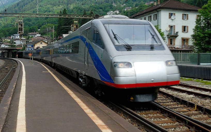 Rivarossi HR2964 FFS, set di 4 unità, treno ad alta velocità ad assetto variabile ETR 470, livrea argento con strisce blu, ep. V