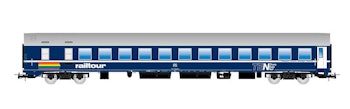 Rivarossi HR4399 FS, carrozza letti MU ‘73 in livrea TEN, tetto color alluminio, logo FS a “televisore” + logo “Railtour”, ep. IV