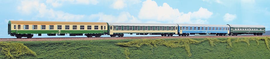 Acme 55322 DR set 4 carrozze D 1244/1245 Hoek van Holland – Warszawa Express, ep.V