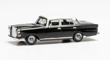 Herpa 430739-002 Mercedes Benz 200, ''pinna caudale''