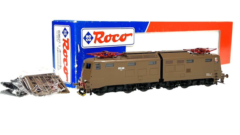 Roco 63627.1 FS locomotiva elettrica E 645 102 livrea isabella