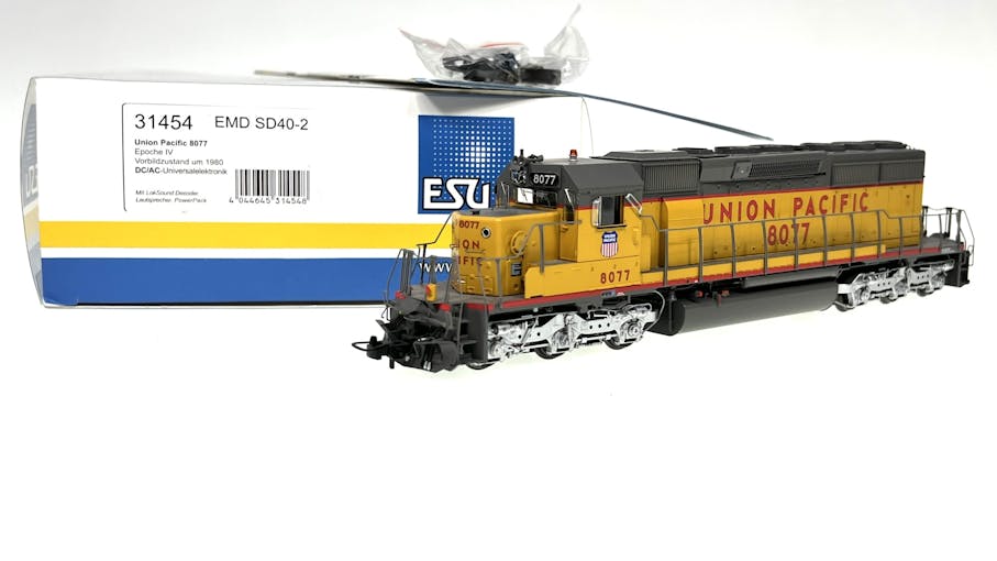 Esu Electronic 31454 Union Pacific 8077 locomotiva diesel EMD SD40-2 - DCC Sound Esu Engineering Edition