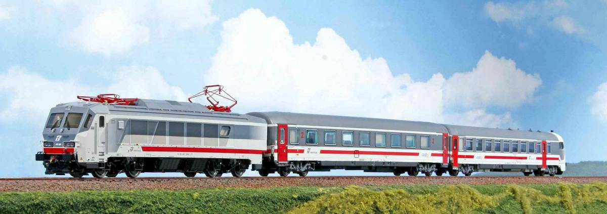 Acme 79096 FS set “Intercity Giorno” Trenitalia formato da una ...