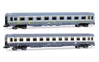 Arnold HN4492 FS, set di 2 carrozze UIC-Z1, composto da 1a classe in livrea grigio/giallo + 2a classe in livrea ''Bandiera'', ep. V- Scala N 1/160