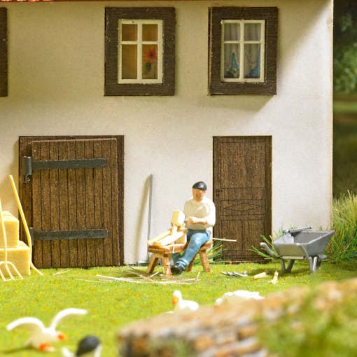 Busch 79855 Scenetta: Intagliatore di legno