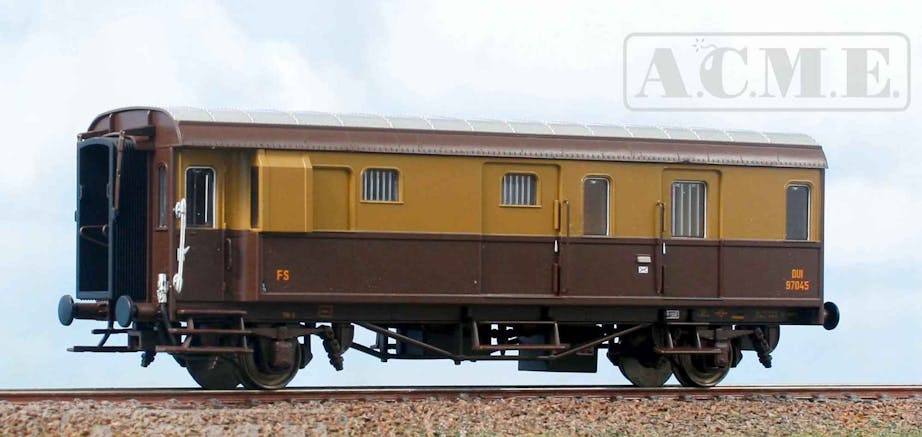 Acme 51183 FS Bagagliaio-posta Tipo 1952, numero DUI 97045 in livrea castano-Isabella, ep.III