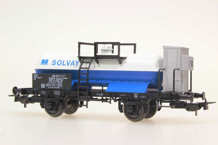 Blackstar BS00058-U FS carro cisterna Zkk ''Solvay'& C.' delle FS, con garitta di tipo moderno, ep.IV