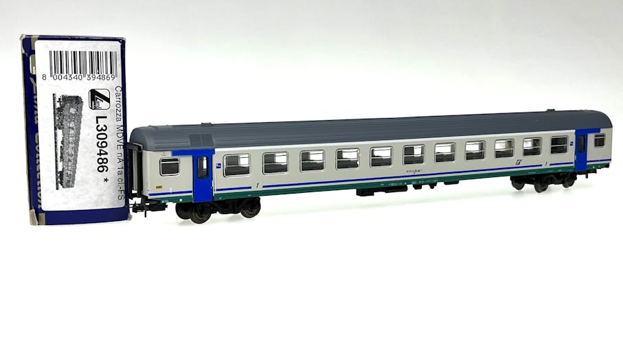 Lima Collection 309486 FS carrozza MDVE di 1 cl. in livrea XMPR, ep.V