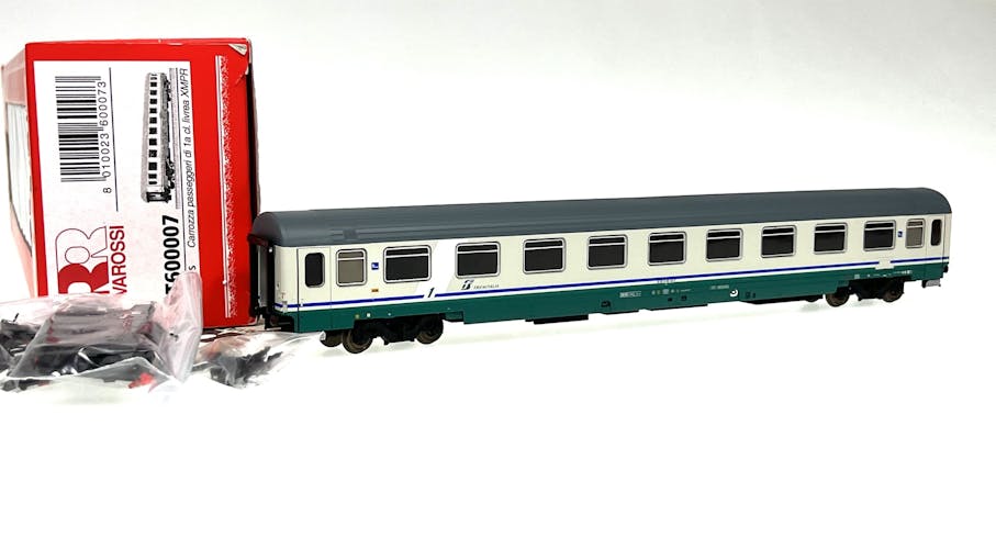 Rivarossi RT600007 FS carrozza tipo Z di 1 cl. in livrea XMPR, ep.V