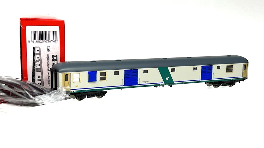 Rivarossi R3674 FS carrozza bagagliaio tipo X in livrea XMPR, ep.V