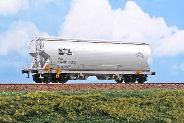 NME 509649 Carro tramoggia per trasporto cereali Tagnpps 95m³ ATIR-Rail/ATS, livrea grigia, ep.VI. H0, DC