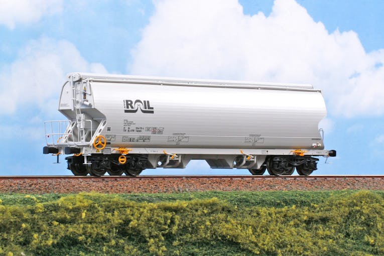 NME 509642 Carro tramoggia per trasporto cereali Tagnpps 95m³ ATIR-Rail, livrea grigia, ep.VI. H0, DC