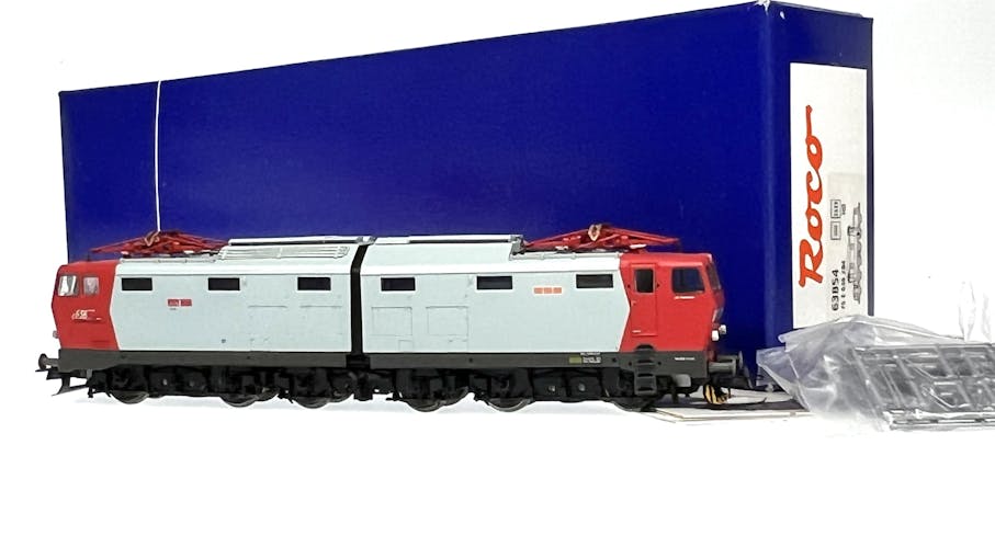 Roco 63854 FS locomotiva elettrica E636.284 con logo FS inclinato e pittogramma ''Camilla''