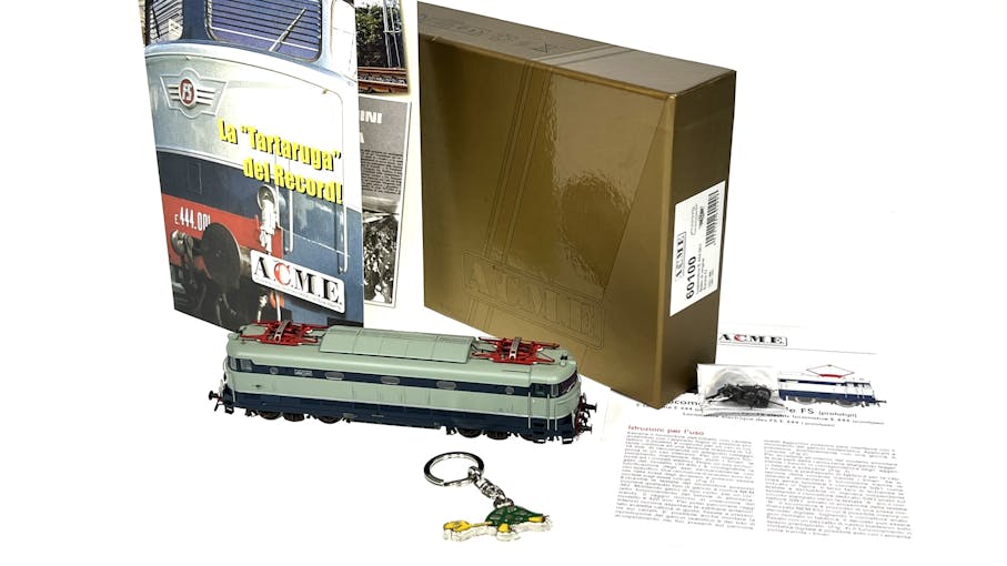 Acme 60100 FS locomotiva elettrica E444.001 ''Tartaruga'' in versione di origine con modanature, ep.IV